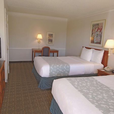 La Quinta Inn By Wyndham Albuquerque Northeast מראה חיצוני תמונה