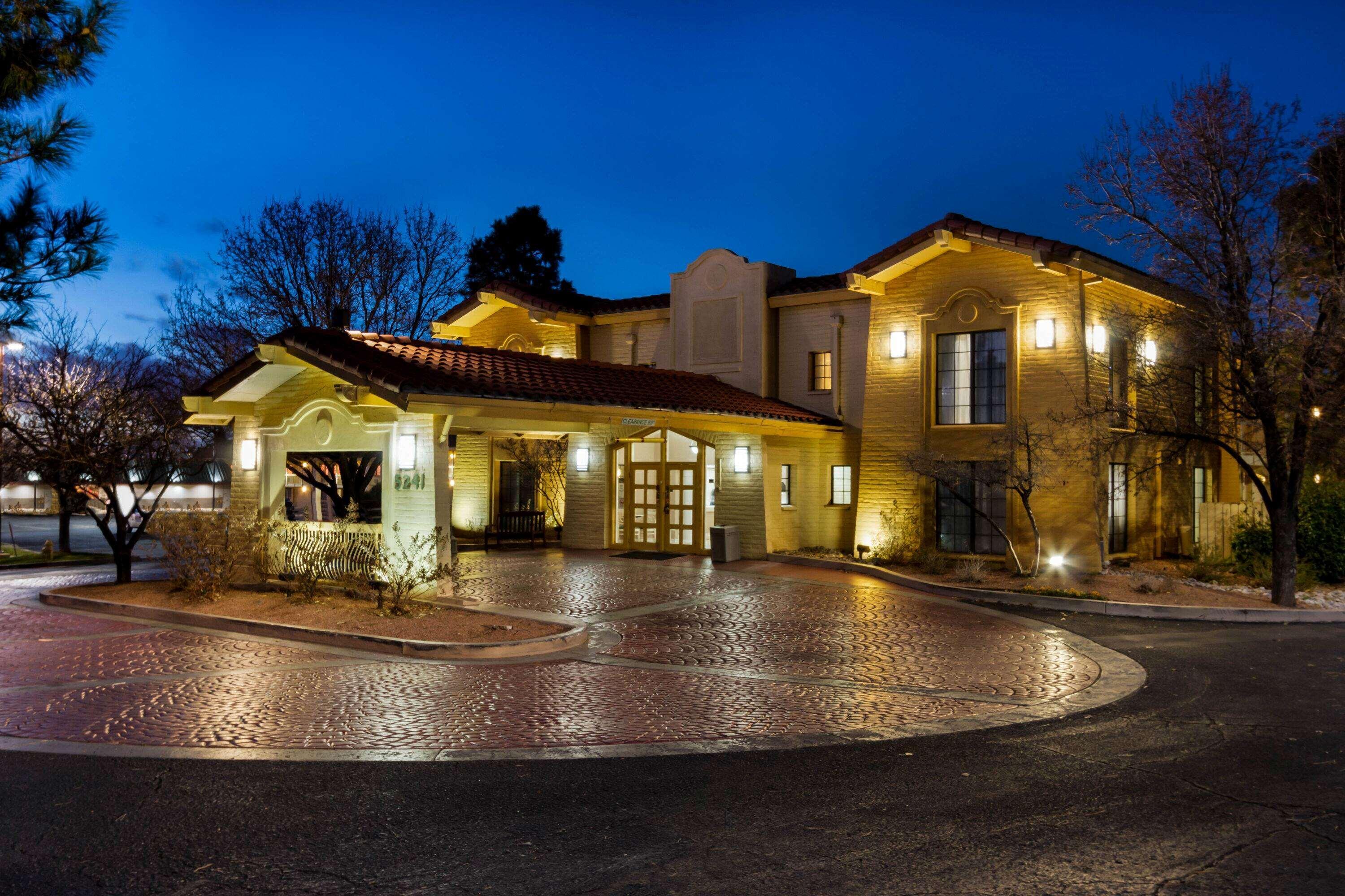 La Quinta Inn By Wyndham Albuquerque Northeast מראה חיצוני תמונה